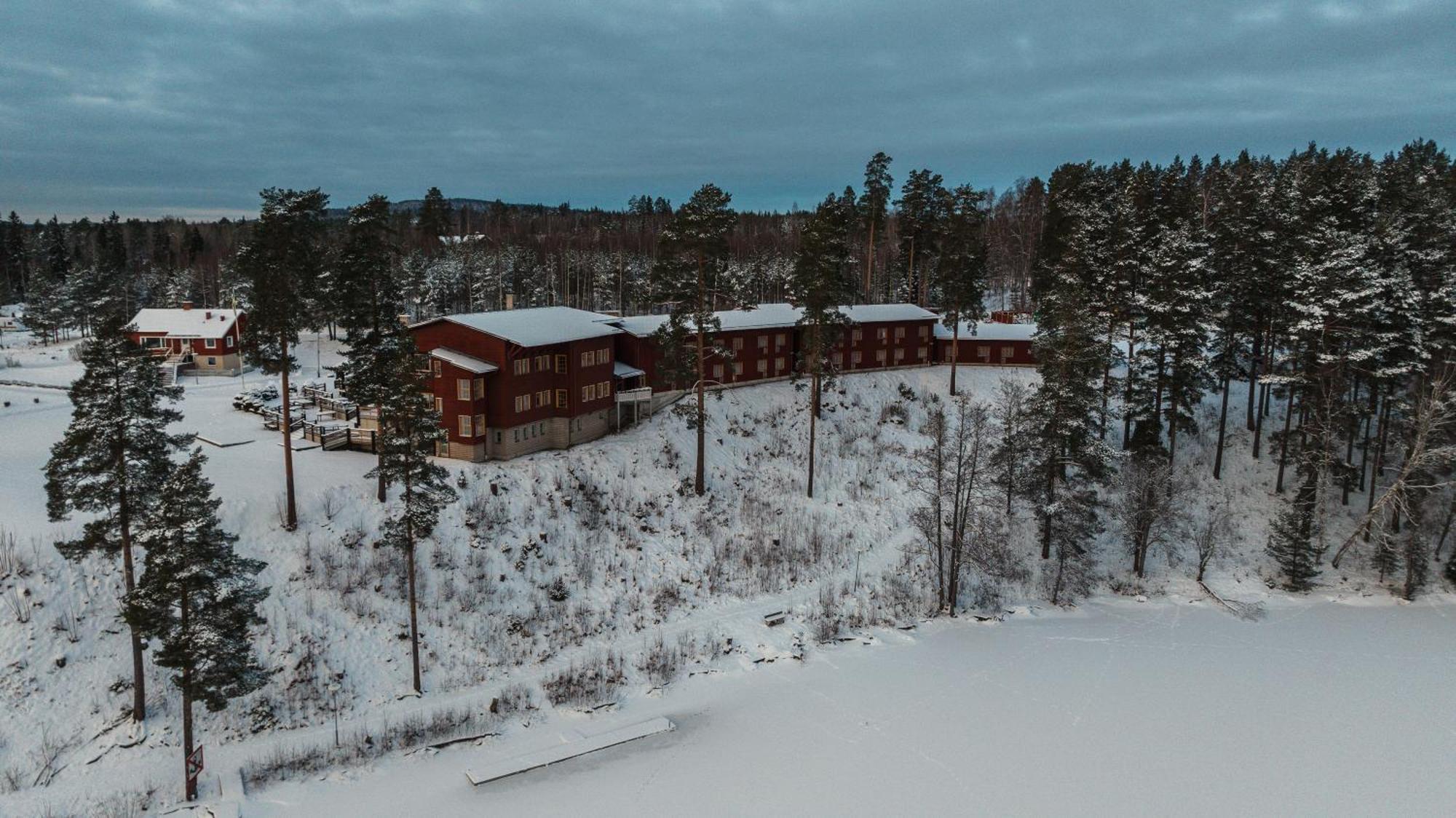 Barken Lodge Smedjebacken エクステリア 写真